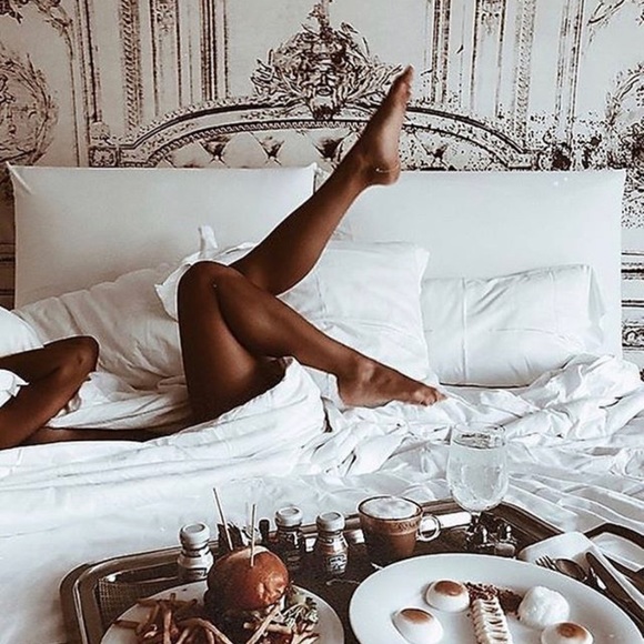 DrPsych_Faves12 is Live! Your Crystal Luxury Doctor! Gold โญ๏ธ Posh Ambassador! - Picture 16 of 17